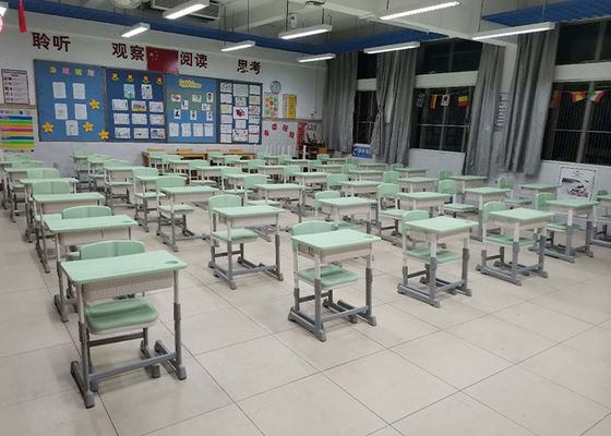 Κίνα Διευθετήσιμο πλαστικό σχολικών πινάκων καθορισμένο χονδρικό εμπόριο γραφείων και εδρών σπουδαστών καθισμάτων ζωηρόχρωμο αρχικό ενιαίο προμηθευτής