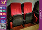 Βρώμικες έδρες θεάτρων κινηματογράφων υφάσματος απόδειξης κόκκινες που κάθονται με την πτυσσόμενη διάταξη θέσεων να γεμίσει προμηθευτής